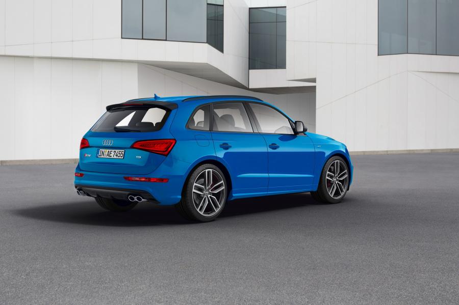  Audi SQ5 TDI Plus (8R) 2015 года  (WW) (фото 5 из 12)